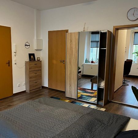 Karli'S Plaetzchen Apartamento Gera Exterior foto
